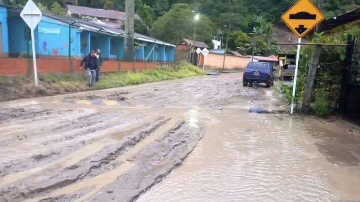 Imagen de Lluvias causan emergencias en 8 municipios de Cundinamarca y autoridades activan respuesta inmediata