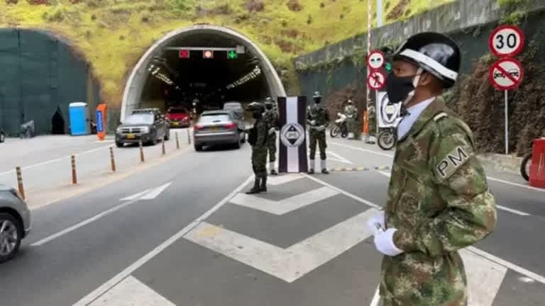 Imagen de Túnel de Oriente activa sistema automático de cierre ante accidentes y emergencias en la vía