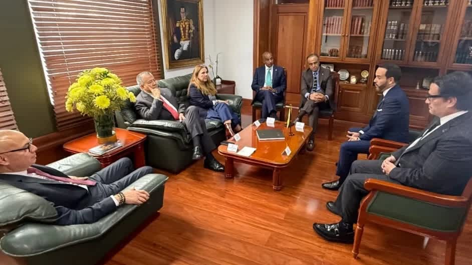 Imagen de De la Espriella se reúne con magistrados de altas cortes en Palacio de Justicia