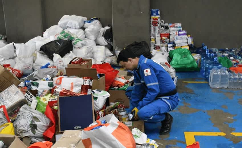 Imagen de Reino Unido y Japón envían ayuda millonaria a Colombia tras el terremoto