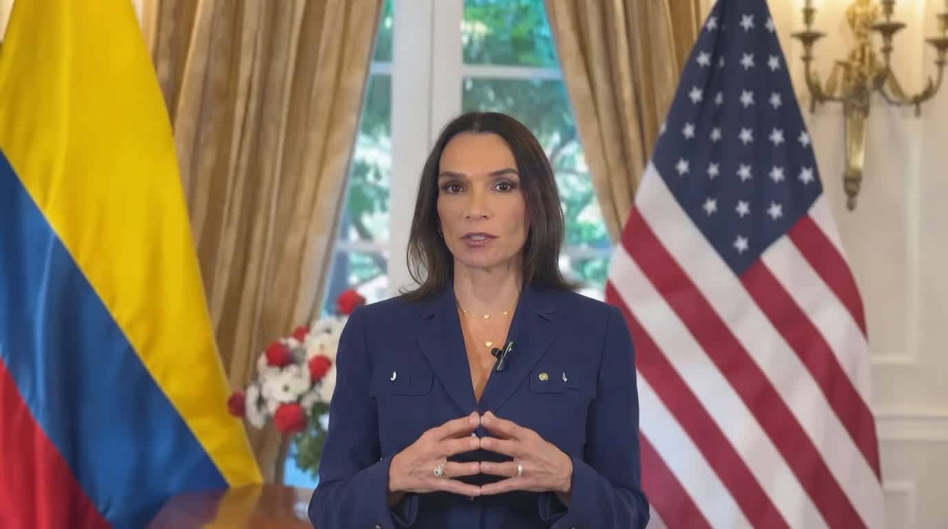 Imagen de Embajadora María Consuelo Araujo presenta credenciales a Donald Trump y da primera declaración