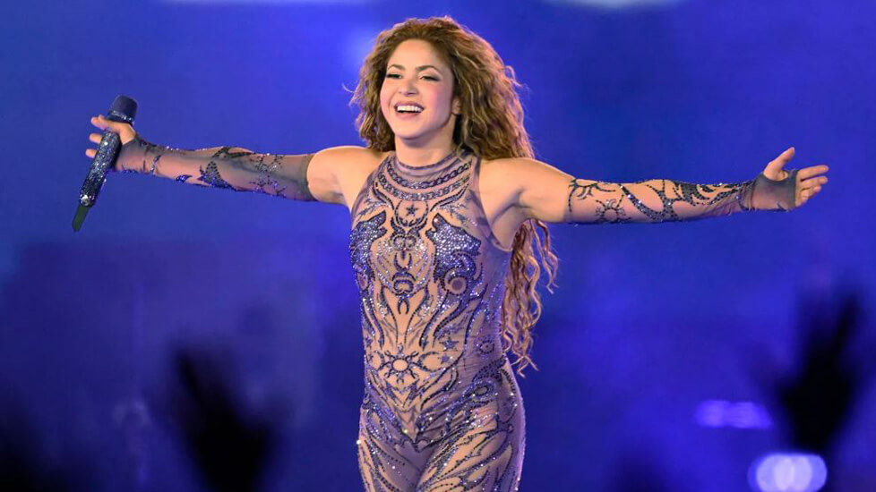 Imagen de Shakira hace historia con multitudinario concierto gratuito en México