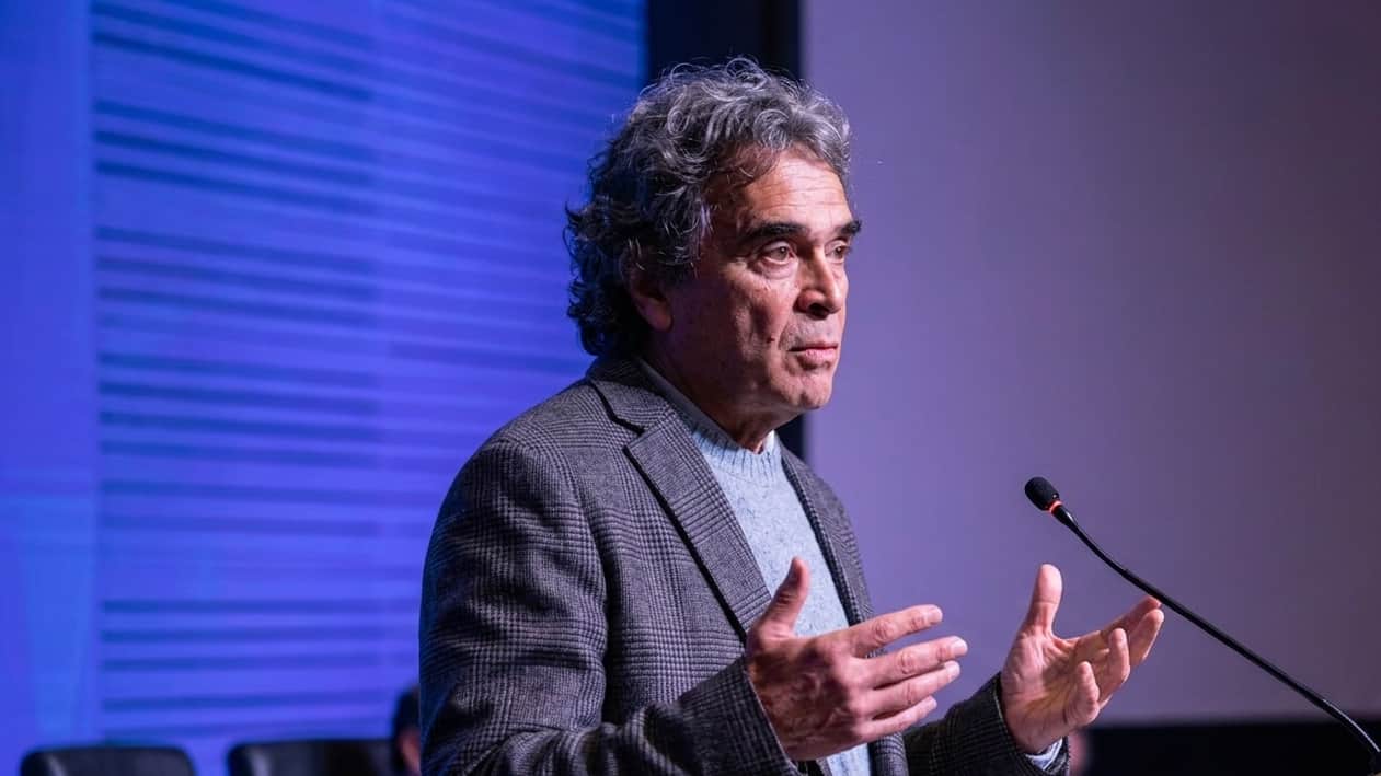 Imagen de Campaña de Fajardo denuncia presunto ataque digital coordinado en redes sociales