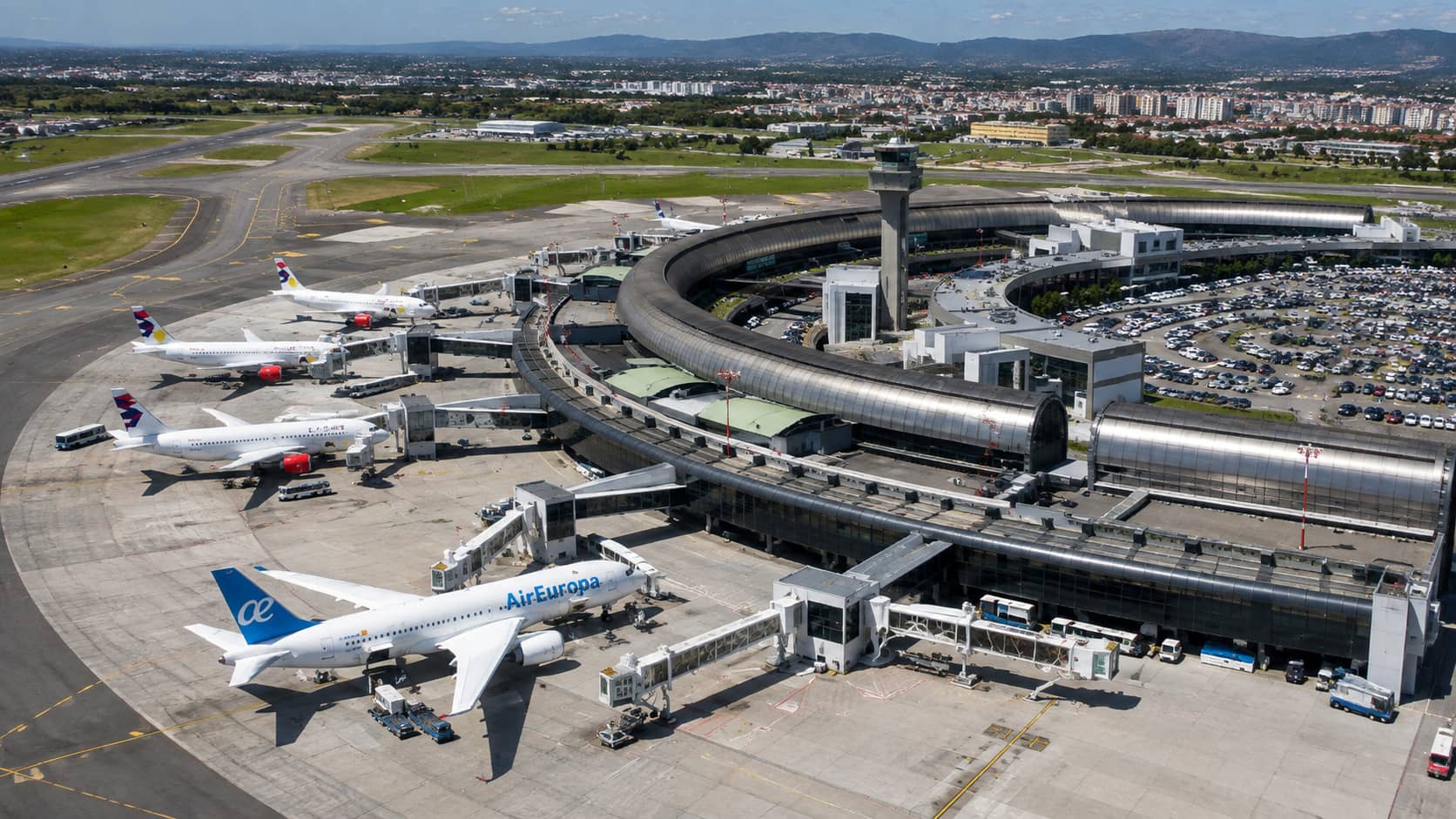 Imagen de El aeropuerto de Rionegro tendrá una segunda pista con una inversión de 22 billones de pesos