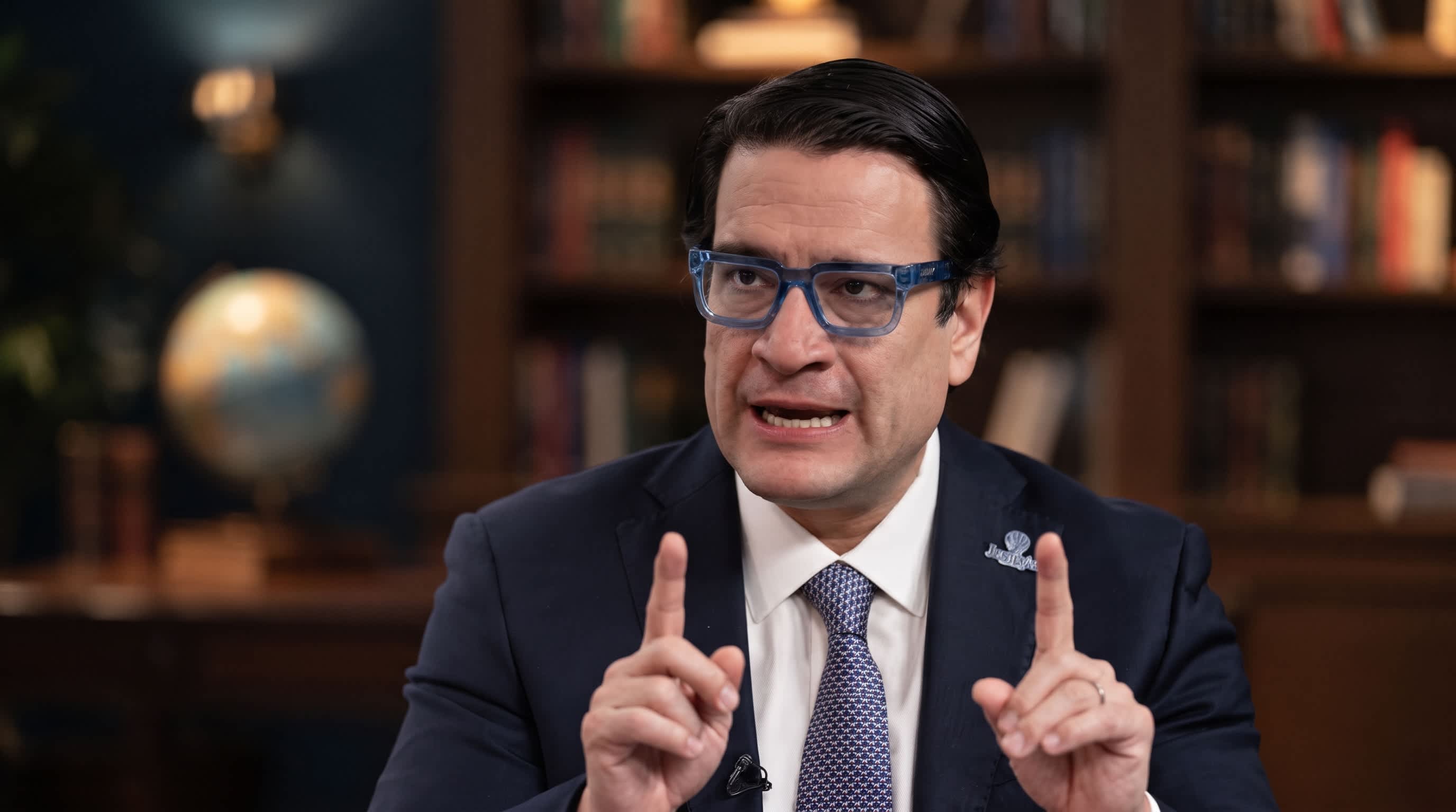 Imagen de Ministro de Justicia confirma comunicaciones de grupos criminales al Gobierno