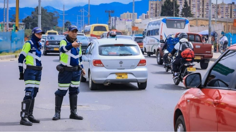 Imagen de Bloqueos en autopista Sur complicaron el plan retorno en Bogotá