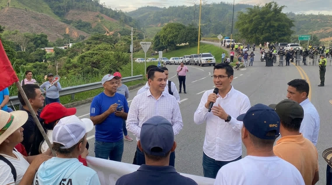 Imagen de Campesinos de Lebrija irán a Bogotá a dialogar con el IGAC por bloqueos en Santander