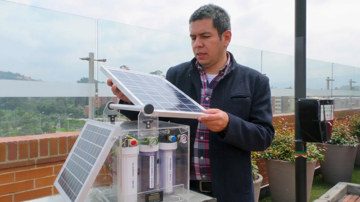 Imagen de Prototipo colombiano purifica agua de ríos y lluvias usando energía solar