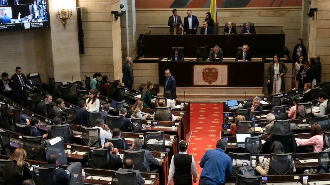 Imagen de Centro Democrático presentará proyecto de alivio del catastro